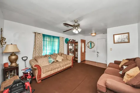 6226 Standing Oaks Street Houston TX 77050