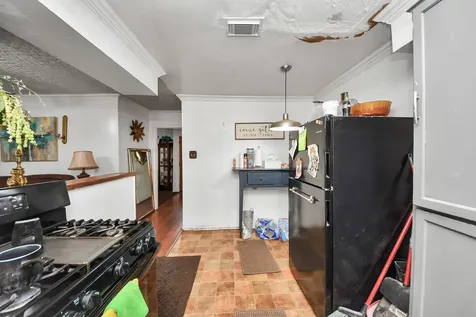 6226 Standing Oaks Street Houston TX 77050