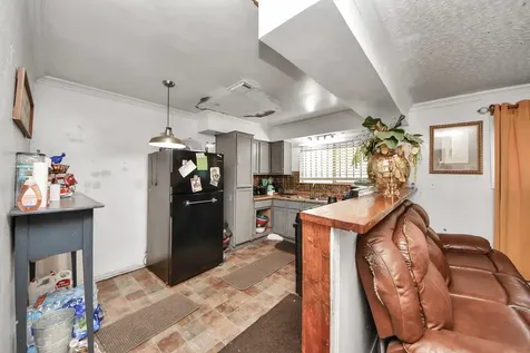 6226 Standing Oaks Street Houston TX 77050