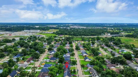 6226 Standing Oaks Street Houston TX 77050