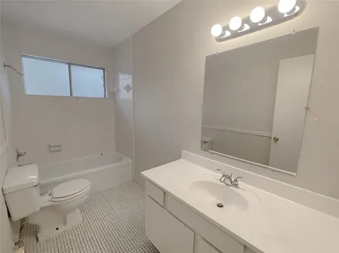 12023 Greenwood Forest Drive B Houston TX 77066