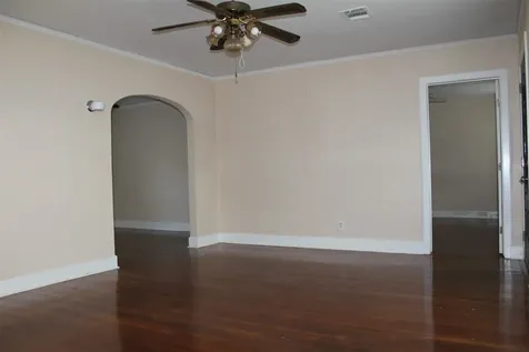 2007 Rosewood Street Houston TX 77004