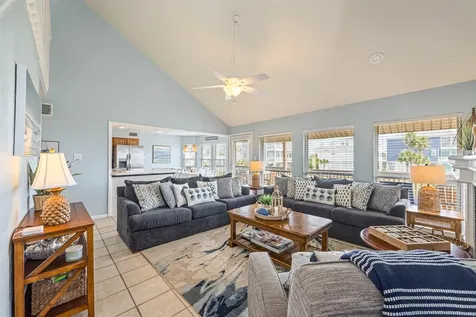 4119 Courageous Lane Galveston TX 77554
