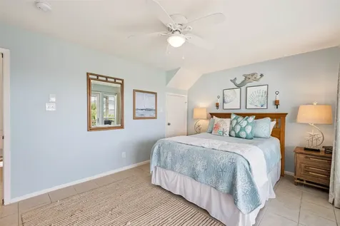 4119 Courageous Lane Galveston TX 77554