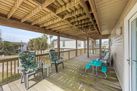4119 Courageous Lane Galveston TX 77554