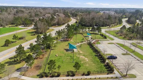 3 S Bayou Club Court Spring TX 77389