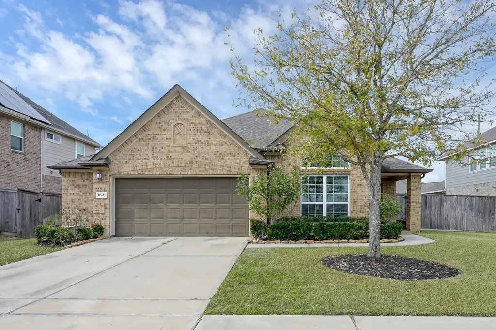 17923 Durango Point Court Tomball TX 77377