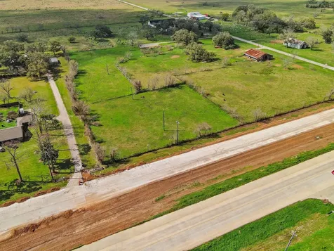 0 Highway 36 Jones Creek TX 77541