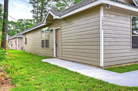 11604 Vistawood Street Willis TX 77318