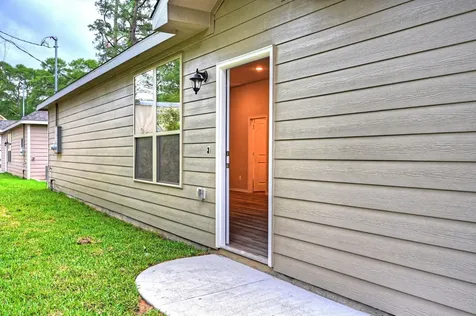 11604 Vistawood Street Willis TX 77318