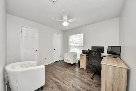 1415 Parry Sound Pasadena TX 77504