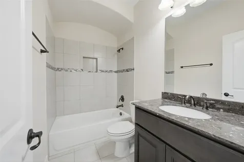 4914 Fairford Drive Sugar Land TX 77479