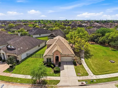 4914 Fairford Drive Sugar Land TX 77479