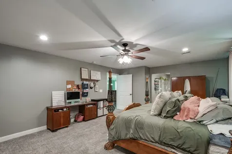 55 County Road 2287 Cleveland TX 77327