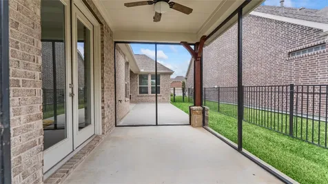 12215 Forest Villas Lane Conroe TX 77304
