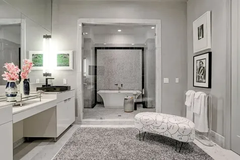 5521 Fairdale Lane Houston TX 77056