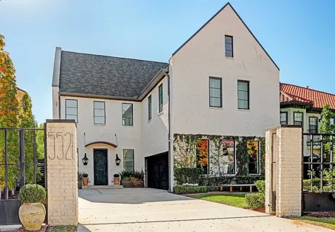 5521 Fairdale Lane Houston TX 77056