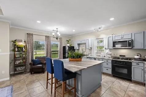 5811 Avenue G 1/2 Santa Fe TX 77510