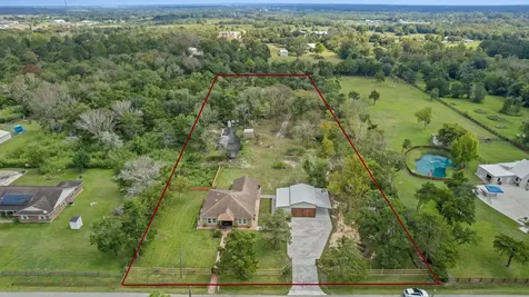 5811 Avenue G 1/2 Santa Fe TX 77510