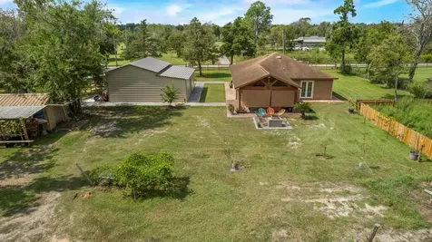 5811 Avenue G 1/2 Santa Fe TX 77510
