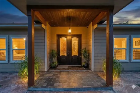 5811 Avenue G 1/2 Santa Fe TX 77510