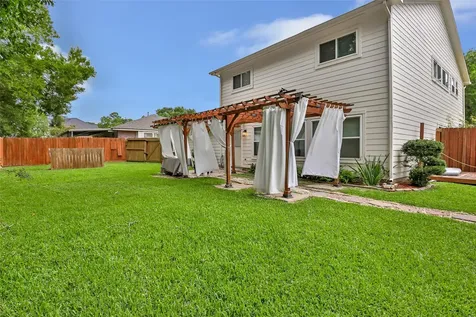 330 Binnacle Way Crosby TX 77532