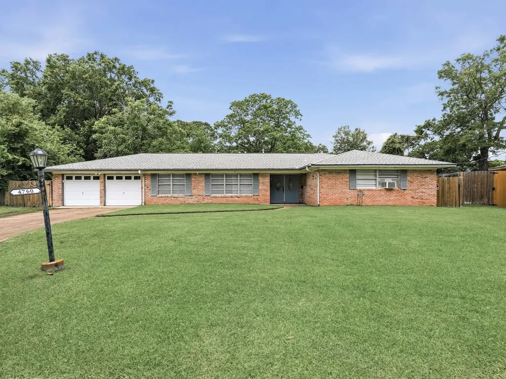 4760 Fieldwood Lane Beaumont TX 77706