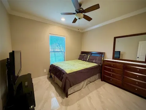 3741 Debbie Avenue Groves TX 77619