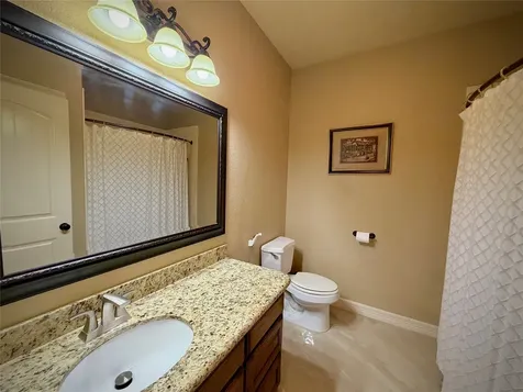 3741 Debbie Avenue Groves TX 77619