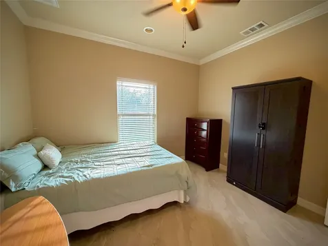 3741 Debbie Avenue Groves TX 77619
