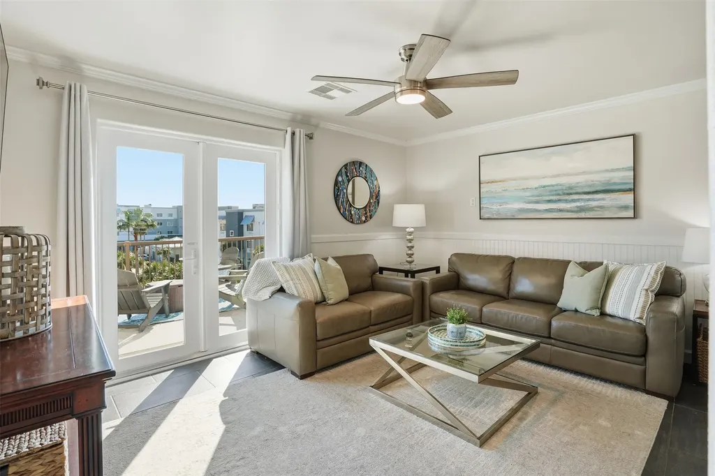 9520 Seawall Boulevard 353 Galveston TX 77554