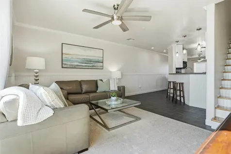 9520 Seawall Boulevard 353 Galveston TX 77554