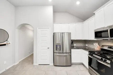 2819 Painted Sunrise Trail Houston TX 77045