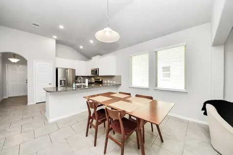 2819 Painted Sunrise Trail Houston TX 77045
