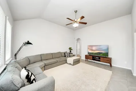 2819 Painted Sunrise Trail Houston TX 77045