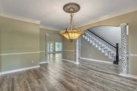 10819 Lake Windcrest Magnolia TX 77354
