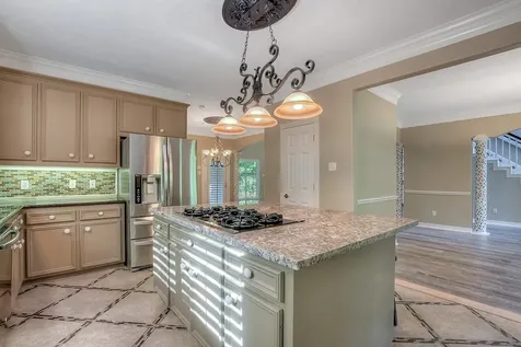 10819 Lake Windcrest Magnolia TX 77354
