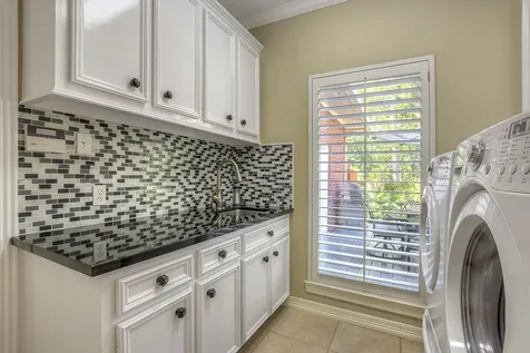 10819 Lake Windcrest Magnolia TX 77354