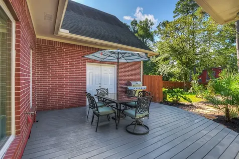 10819 Lake Windcrest Magnolia TX 77354