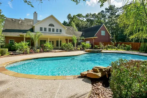 10819 Lake Windcrest Magnolia TX 77354