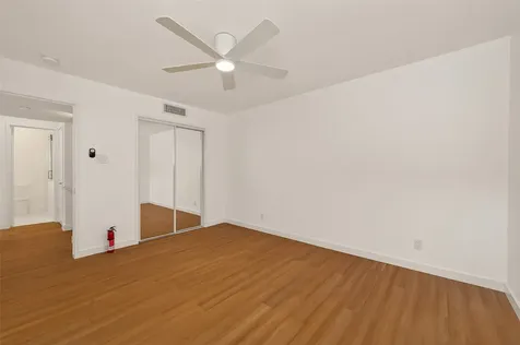 5115 Del Monte Drive 4/d Houston TX 77056