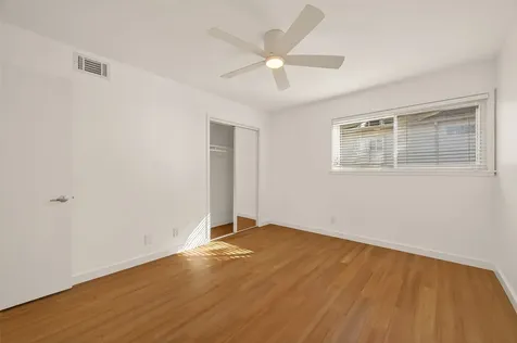 5115 Del Monte Drive 4/d Houston TX 77056