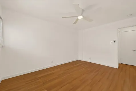 5115 Del Monte Drive 4/d Houston TX 77056