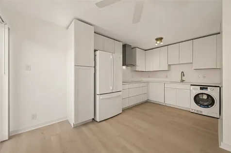 5115 Del Monte Drive 4/d Houston TX 77056
