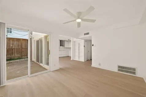 5115 Del Monte Drive 4/d Houston TX 77056