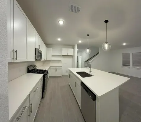 4715 Bay Vista Drive Baytown TX 77523