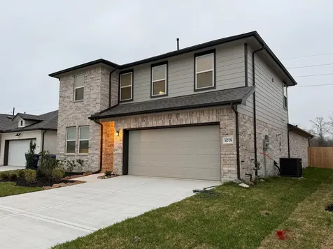 4715 Bay Vista Drive Baytown TX 77523