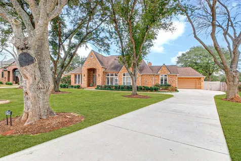 32726 Weybridge Street Fulshear TX 77441