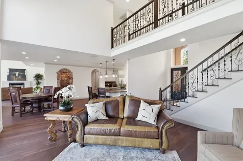 27 Pleasure Cove Drive The Woodlands TX 77381