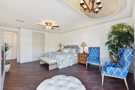 27 Pleasure Cove Drive The Woodlands TX 77381